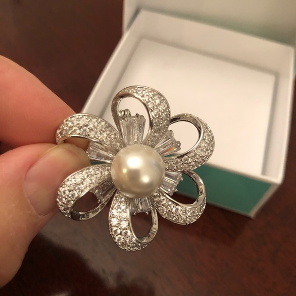 Brooch. SOLD - Picture 6 of 8